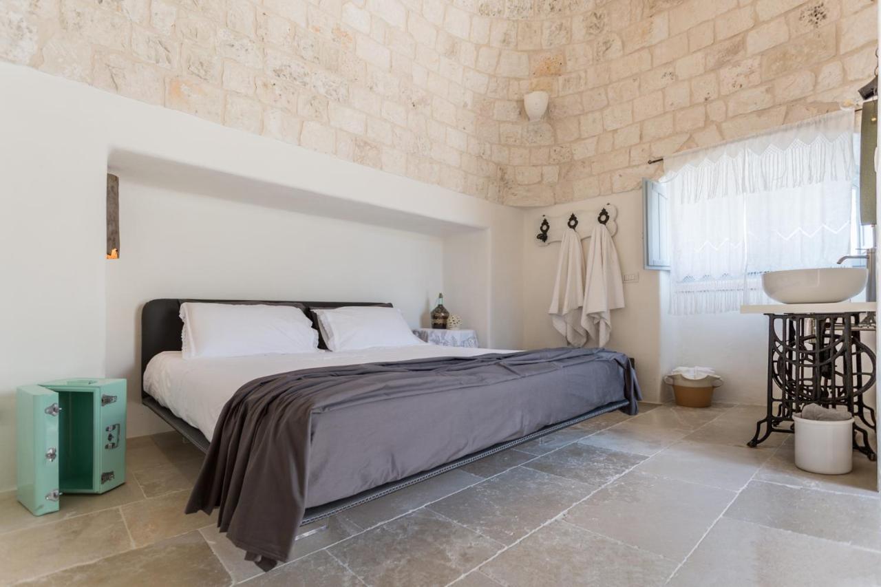 לינה וארוחת בוקר אוסטוני Si Fa Trullo מראה חיצוני תמונה